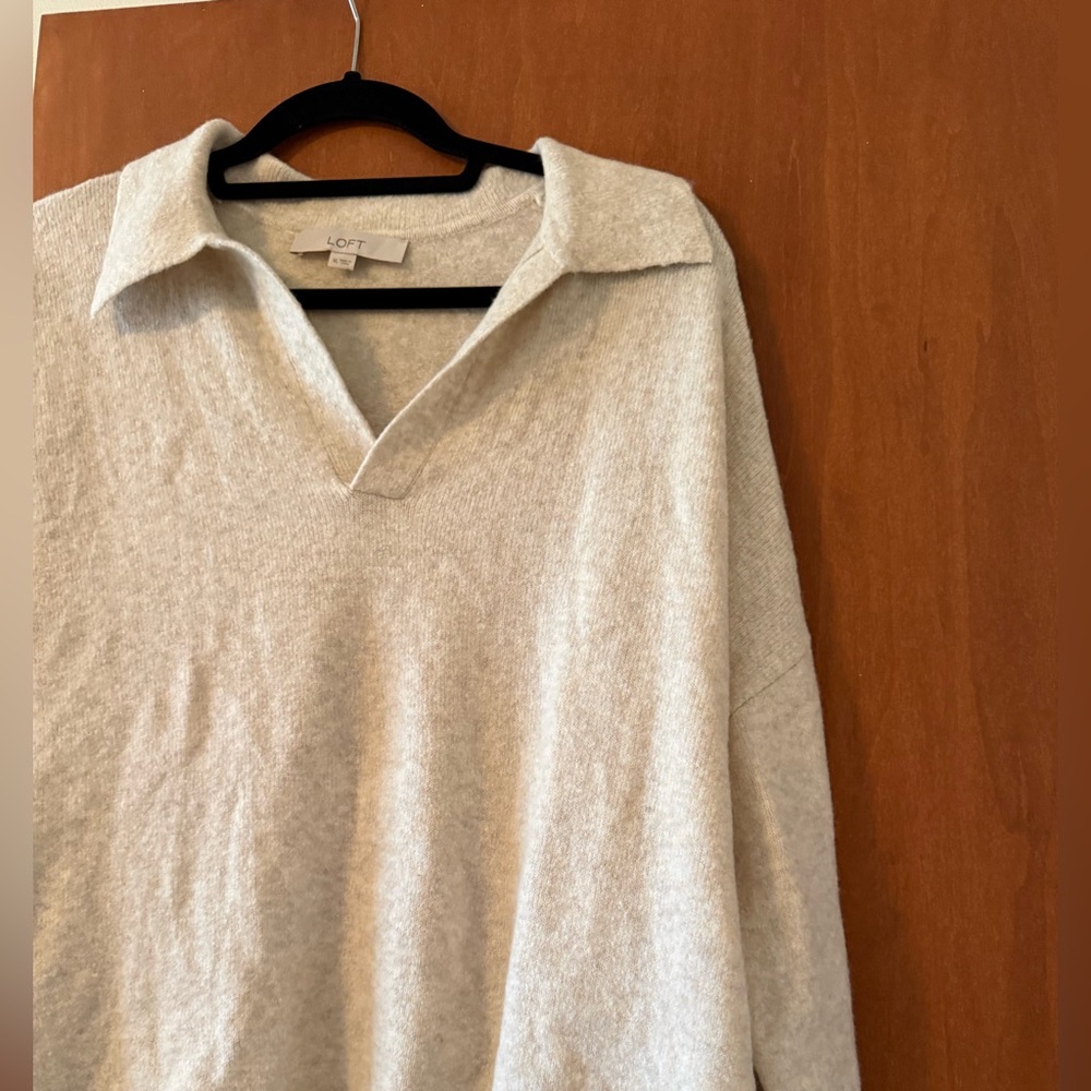 Loft oatmeal sweater - Picture 5 of 5